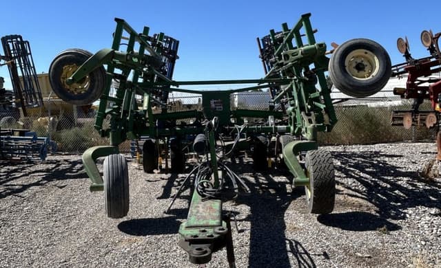 Image of John Deere 2410 equipment image 2