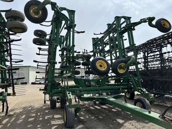 Image of John Deere 2410 equipment image 3