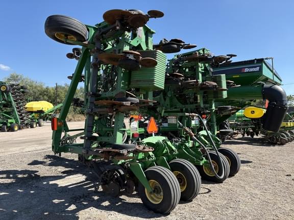 Image of John Deere 2510H equipment image 3