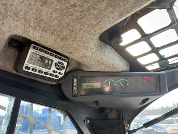 Image of John Deere 328D equipment image 4