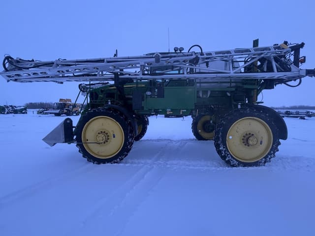 Image of John Deere 4830 equipment image 3