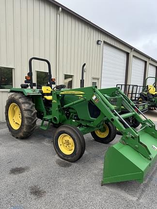Image of John Deere 5045D equipment image 1