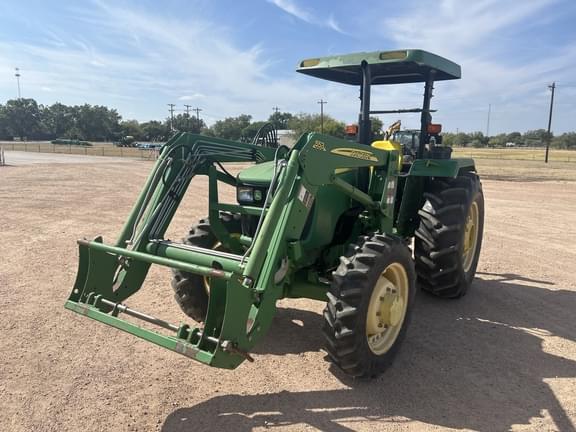 Image of John Deere 5055E equipment image 3