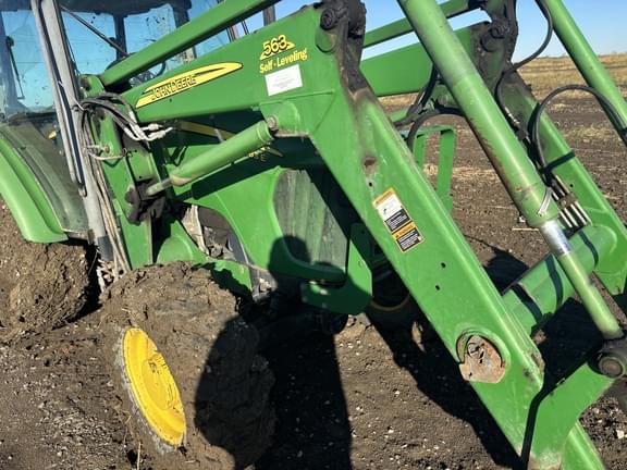 Image of John Deere 5083E equipment image 1