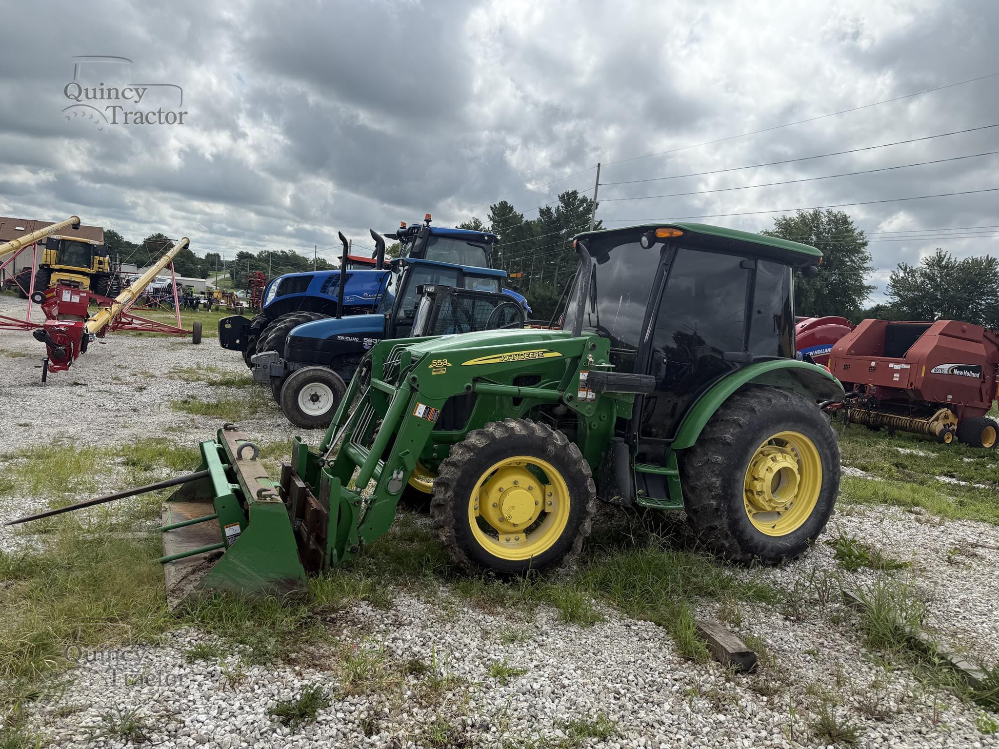 2010 John Deere 5085M Equipment Image0