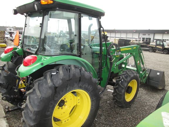 Image of John Deere 5101E equipment image 2