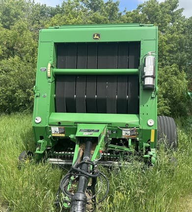 Image of John Deere 568 equipment image 1