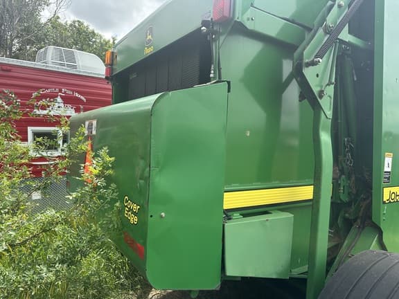 Image of John Deere 568 equipment image 3