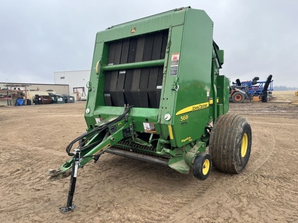 Image of John Deere 568 Primary image