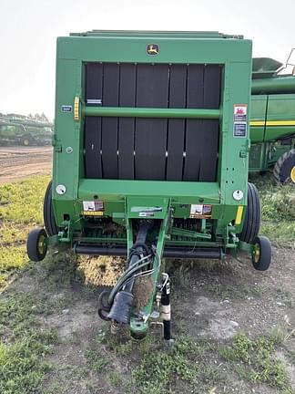 Image of John Deere 568 equipment image 1