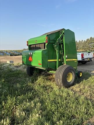 Image of John Deere 568 equipment image 3
