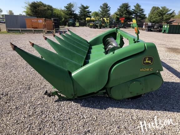 Image of John Deere 606C equipment image 3