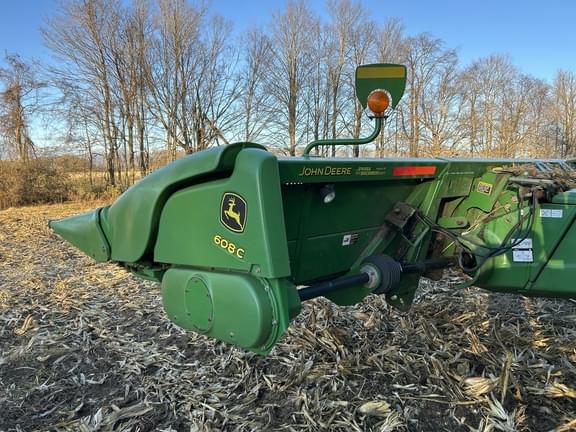 Image of John Deere 608C equipment image 1