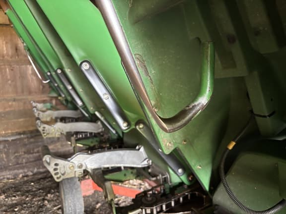 Image of John Deere 608C equipment image 2