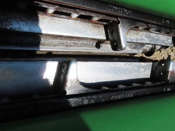 Image of John Deere 608C equipment image 4