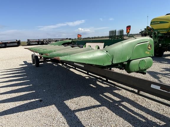 Image of John Deere 608C Primary image