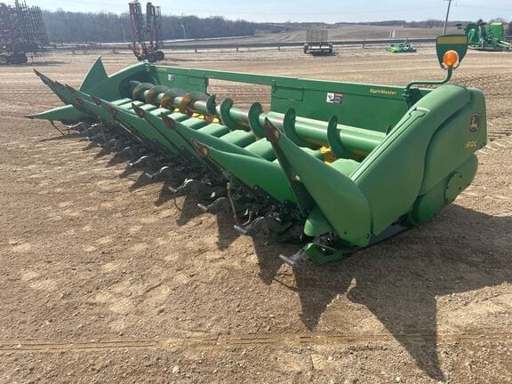 2010 John Deere 612C Equipment Image0