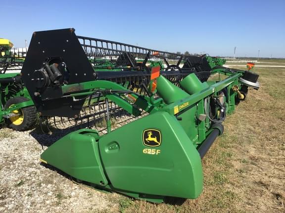 Image of John Deere 625F equipment image 1