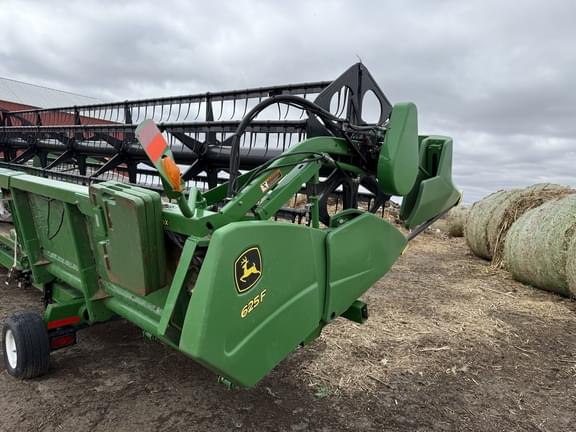 Image of John Deere 625F equipment image 2