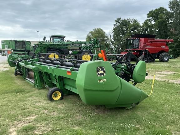 Image of John Deere 630D equipment image 3