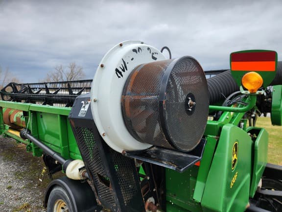 Image of John Deere 630F equipment image 3