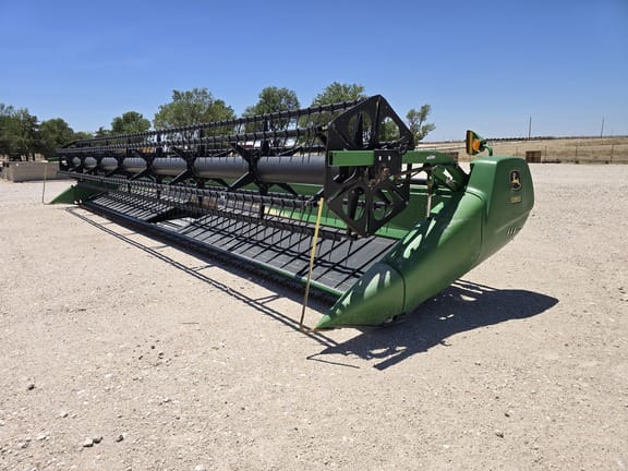 2010 John Deere 635D Equipment Image0