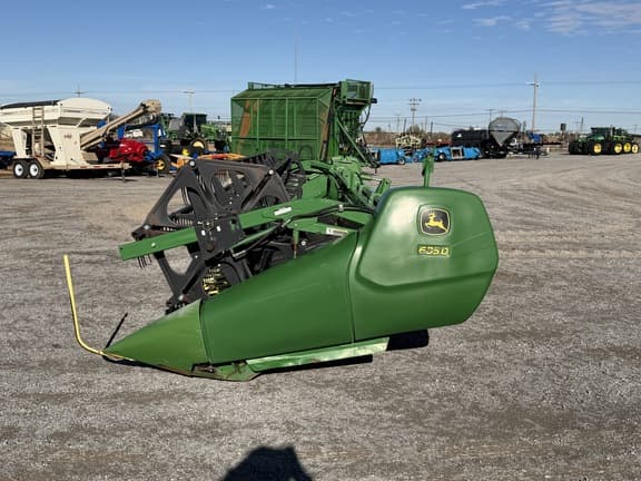 Image of John Deere 635D equipment image 1