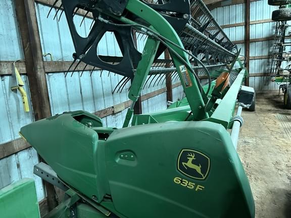 Image of John Deere 635F equipment image 2