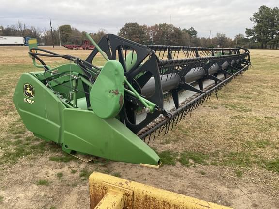 Image of John Deere 635F Primary image