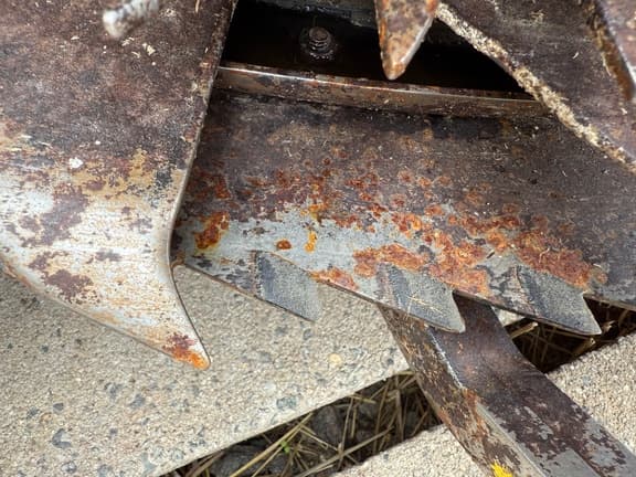 Image of John Deere 678 equipment image 4