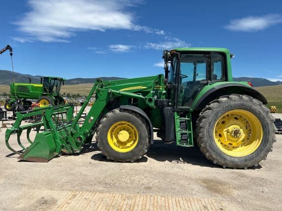 Image of John Deere 7430 Premium equipment image 2