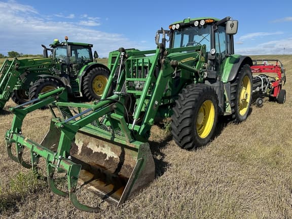 Image of John Deere 7430 Premium equipment image 1