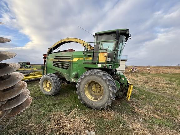 Image of John Deere 7550 Image 0