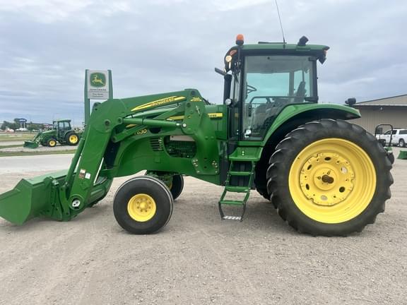 Image of John Deere 7630 equipment image 1