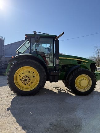 2010 John Deere 7830 Equipment Image0