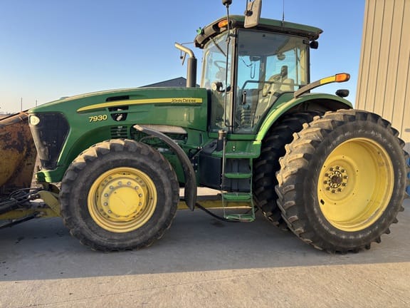 2010 John Deere 7930 Equipment Image0