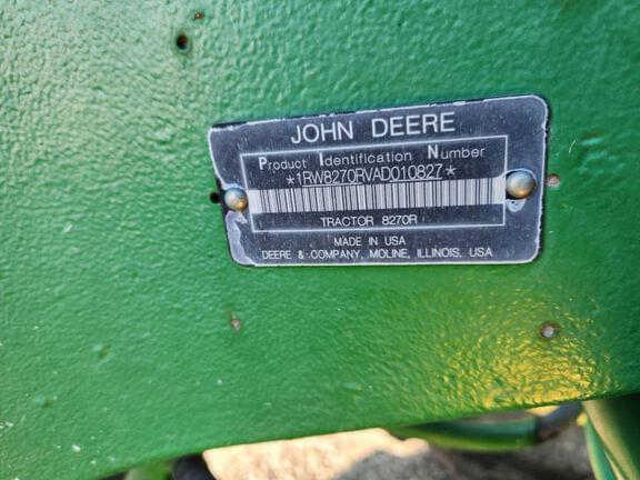Image of John Deere 8270R equipment image 1