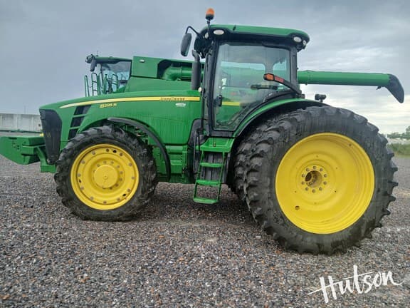 Image of John Deere 8295R equipment image 4