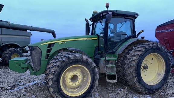 Image of John Deere 8295R Primary image