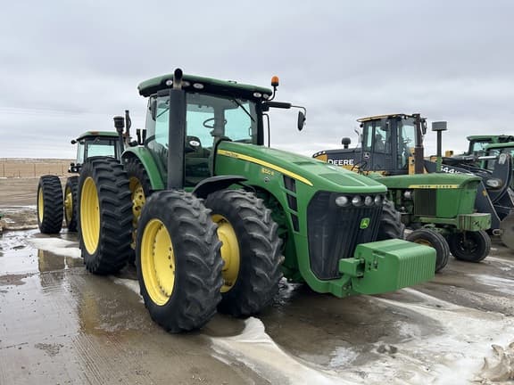 Image of John Deere 8320R equipment image 1