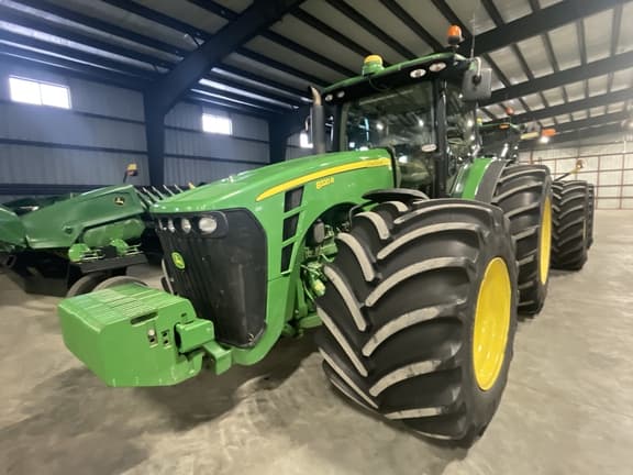 Image of John Deere 8320R equipment image 3