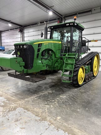 2010 John Deere 8320RT Equipment Image0