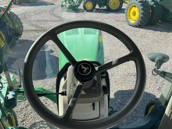 Image of John Deere 8345RT equipment image 4