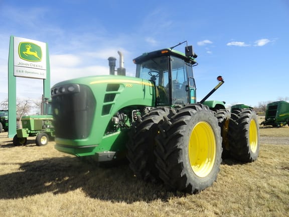 2010 John Deere 9230 Equipment Image0