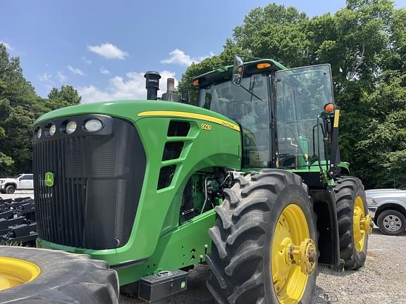 Image of John Deere 9230 equipment image 2