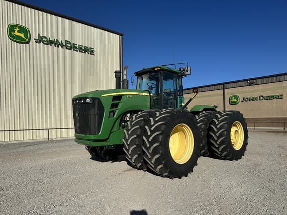 Image of John Deere 9330 Primary image