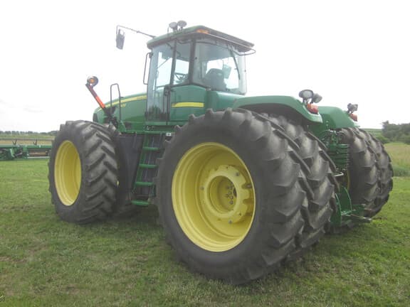Image of John Deere 9430 equipment image 2