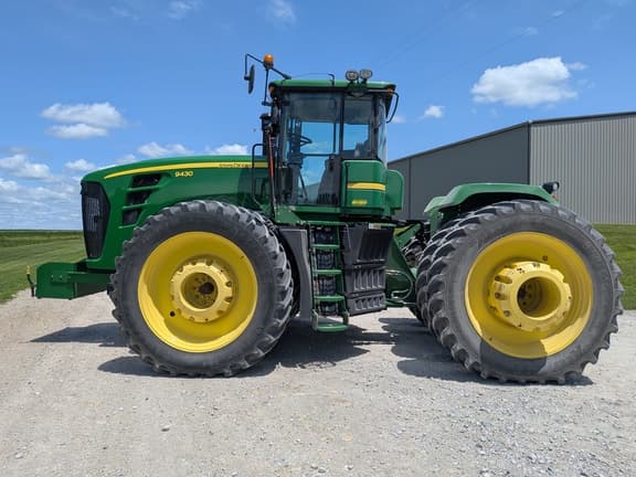 Image of John Deere 9430 equipment image 1