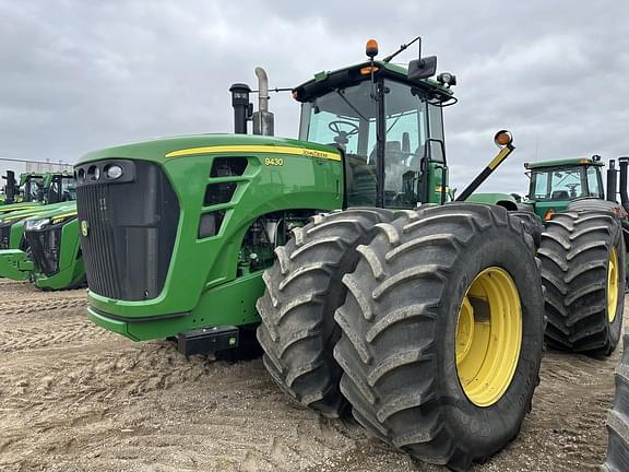 Image of John Deere 9430 equipment image 1