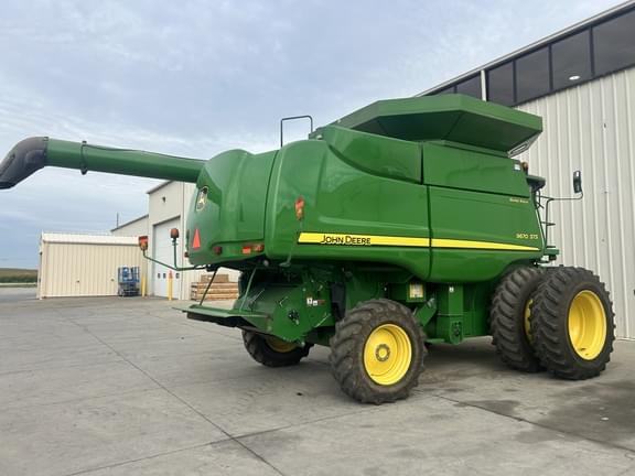 Image of John Deere 9670 STS equipment image 2